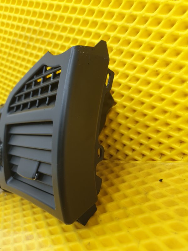 Дефлектор воздуховод Mercedes-Benz S-Class W221