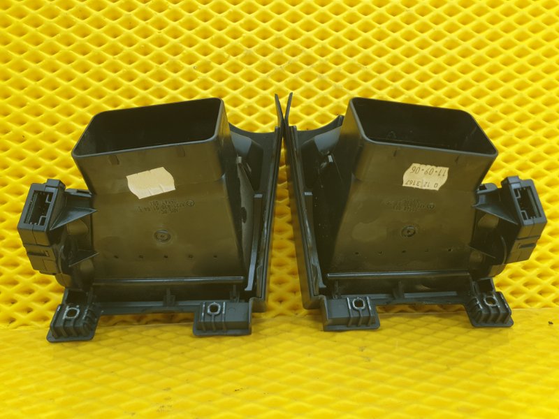 Дефлектор воздуховод Mercedes-Benz S-Class W221