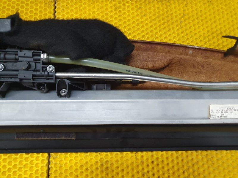 Полка шторка багажника Mercedes-Benz S-Class W221