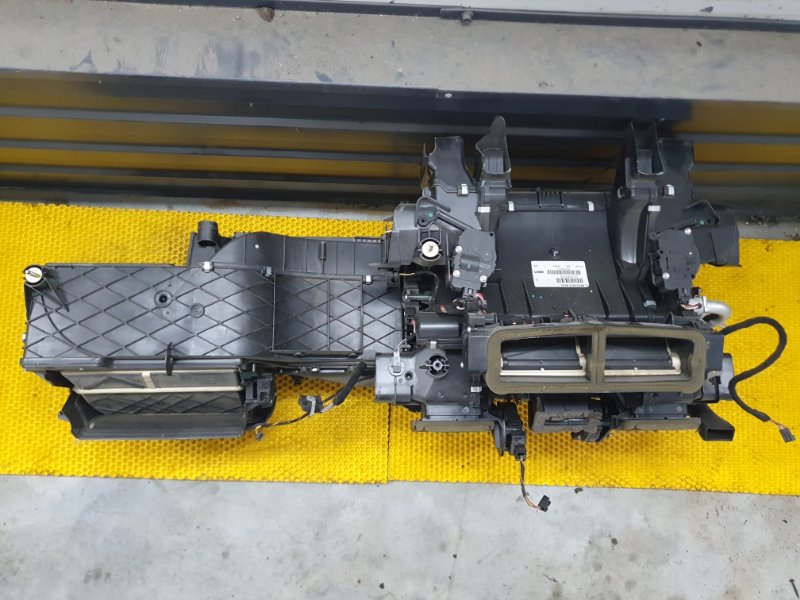 Корпус печки Mercedes-Benz S-Class W221