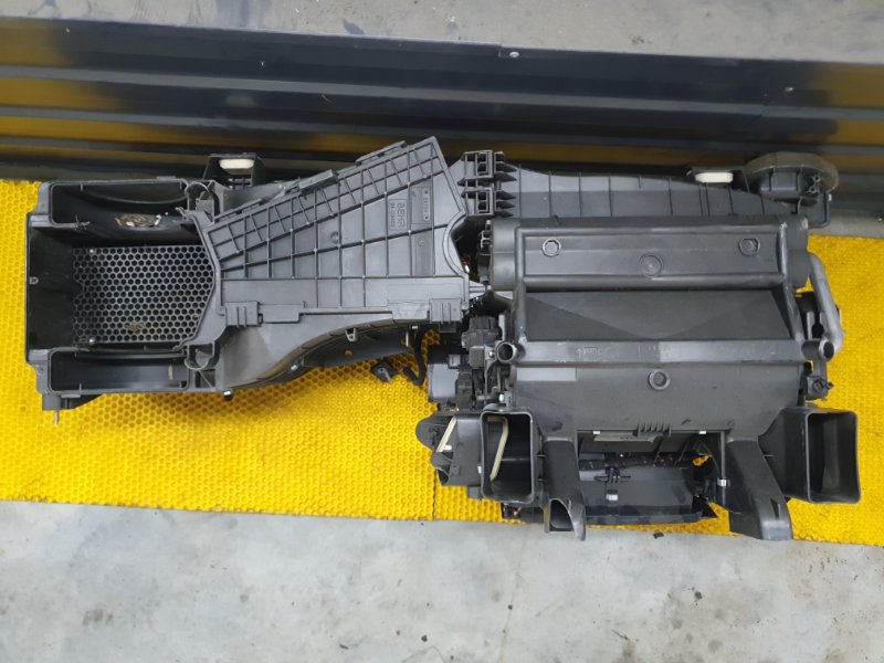 Корпус печки Mercedes-Benz S-Class W221