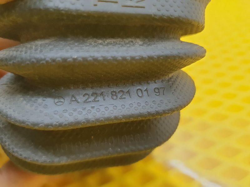 Гофра Mercedes-Benz S-Class W221