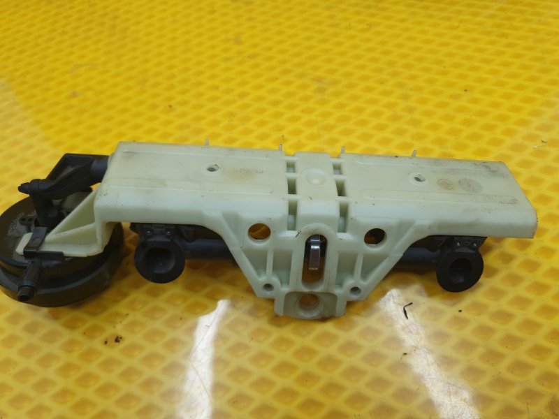 Моторчик привода подголовника Mercedes-Benz S-Class W221