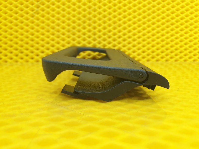 Ручка крышки багажника Mercedes-Benz S-Class W221