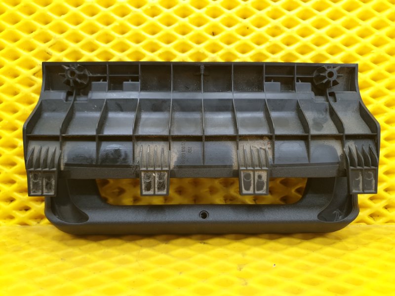 Ручка крышки багажника Mercedes-Benz S-Class W221