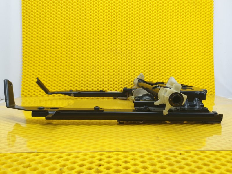 Механизм регулировки сиденья Mercedes-Benz S-Class W221