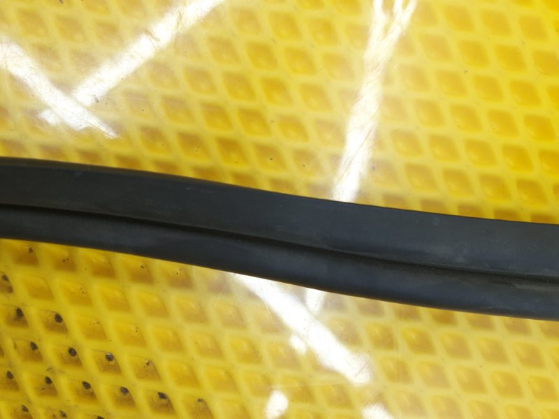 Уплотнитель крышки багажника Chery Tiggo 9 2023 T26