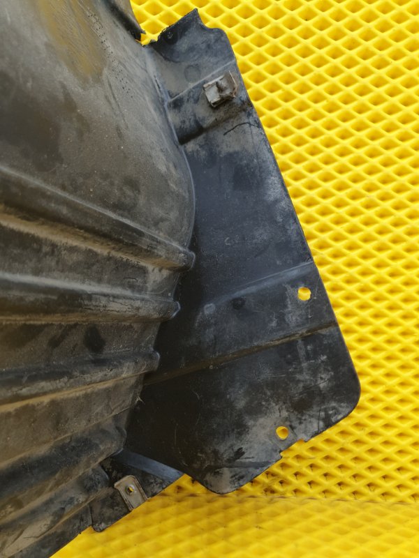 Подкрылок BMW 5-series 2007 E60