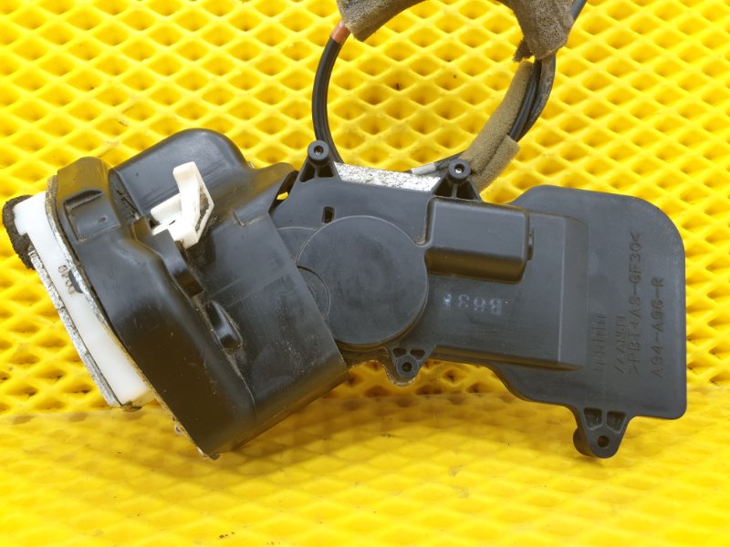 Замок двери Mazda Mazda6 MPS 2005 GG