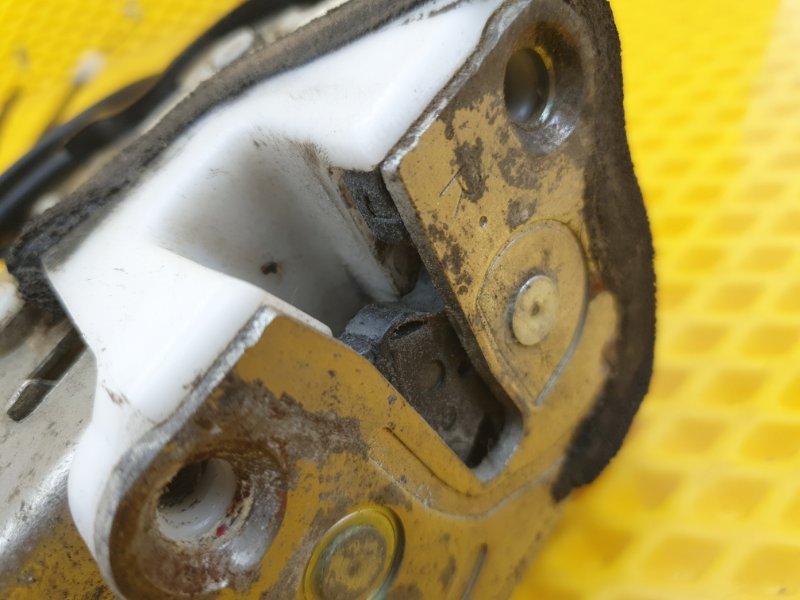 Замок двери Mazda Mazda6 MPS 2005 GG