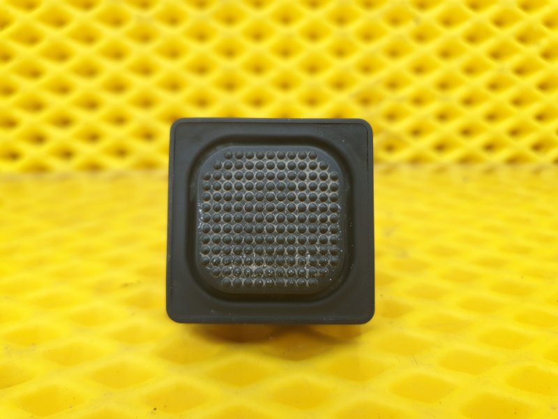 Кнопка открывания крышки багажника Mercedes-Benz S-Class W221