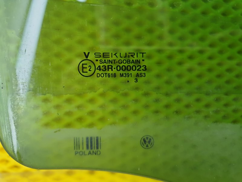 Стекло двери Volkswagen Touareg 2003 7L6