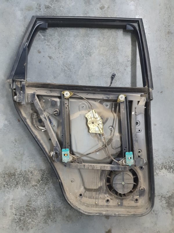 Рамка двери Porsche Cayenne 2008 957