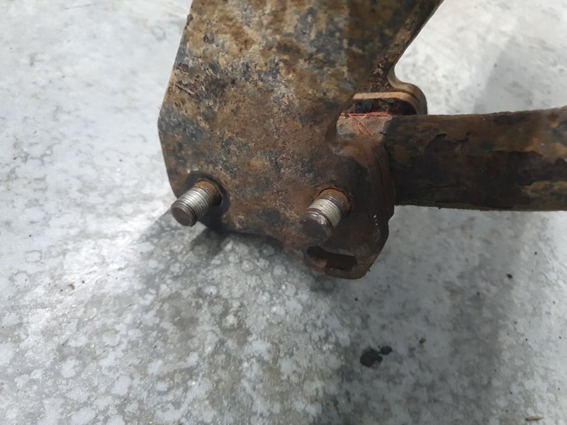 Фаркоп Ford Focus 2006 2