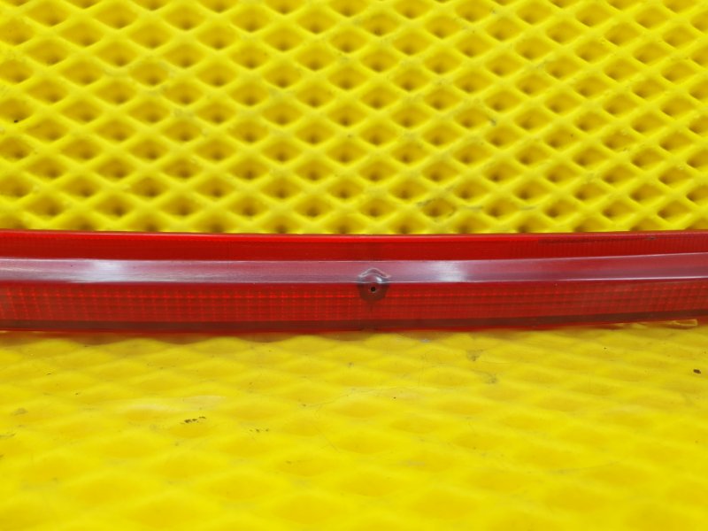 Фонарь дополнительный (стоп-сигнал) Volkswagen Touareg 2003 7L6