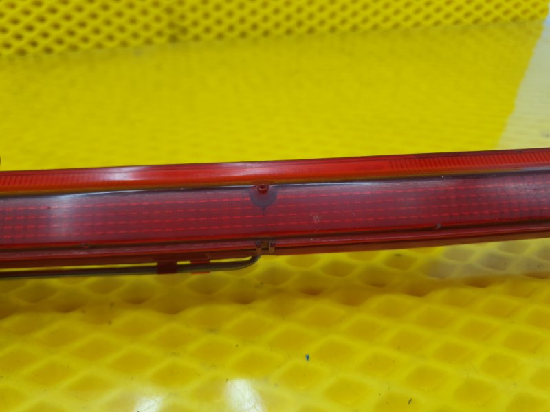 Фонарь дополнительный (стоп-сигнал) Volkswagen Touareg 2003 7L6