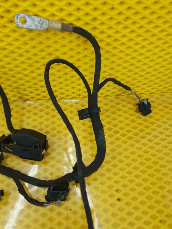 Проводка двигателя AUDI Q8 e-tron 2022