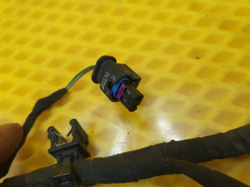 Проводка двигателя AUDI Q8 e-tron 2022