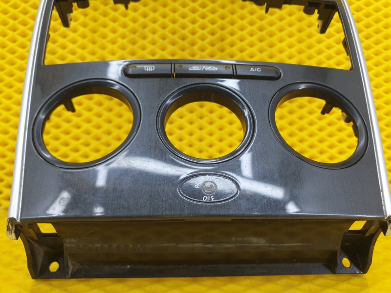 Рамка магнитолы Mazda Mazda6 MPS 2005 GG