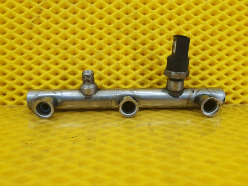 Топливная рампа Audi A6 2006 C6