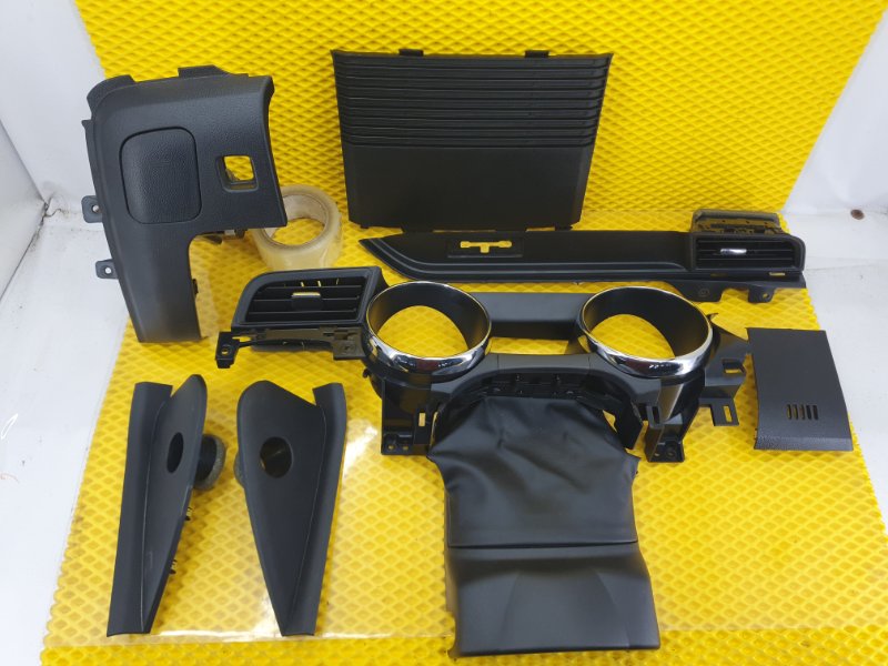 Накладка торпедо Ford Mustang 2017 S550