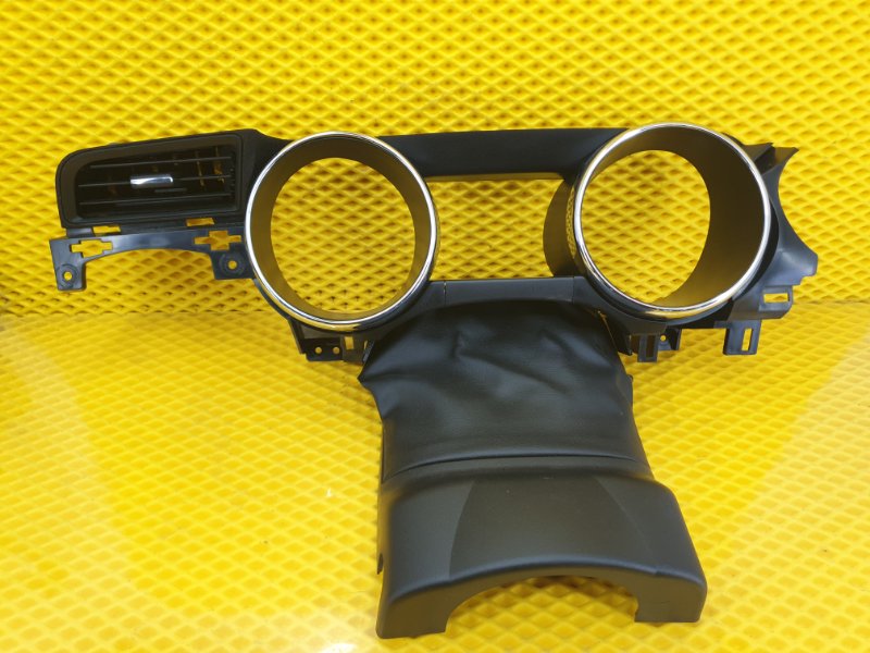 Накладка торпедо Ford Mustang 2017 S550