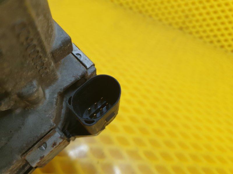 Заслонка дроссельная Volkswagen Polo 2012 Седан