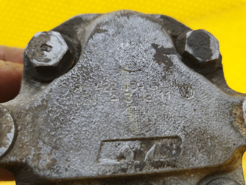 Насос ГУР Volkswagen Jetta 2012 A4