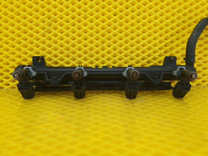 Форсунка топливная Volkswagen Polo 2012 Седан