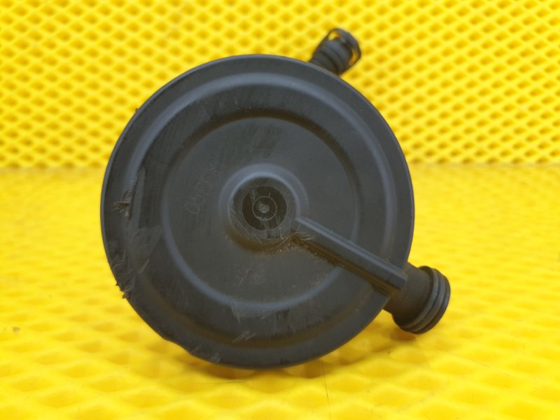 Клапан вентиляции картерных газов Volkswagen Polo 2012 Седан