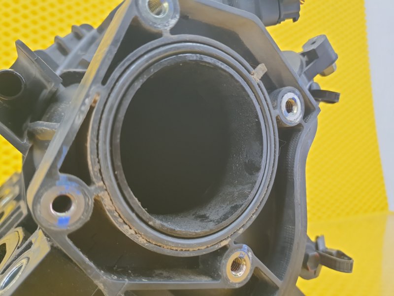 Коллектор впускной KIA HYUNDAI .