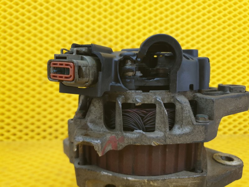 Генератор KIA HYUNDAI .