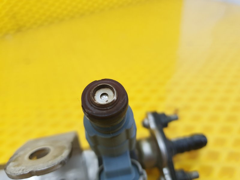 Форсунка топливная KIA HYUNDAI .