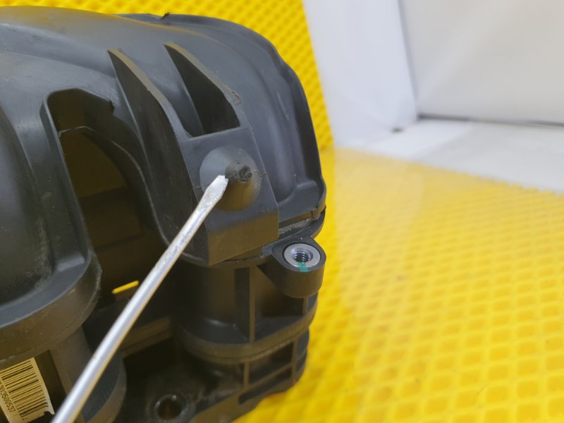 Впускной коллектор KIA HYUNDAI .