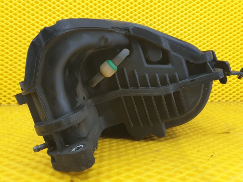 Впускной коллектор KIA HYUNDAI .