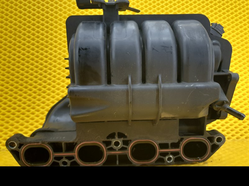 Впускной коллектор KIA HYUNDAI .