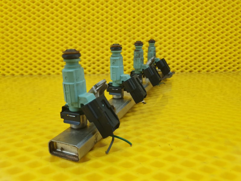 Форсунка топливная KIA HYUNDAI .