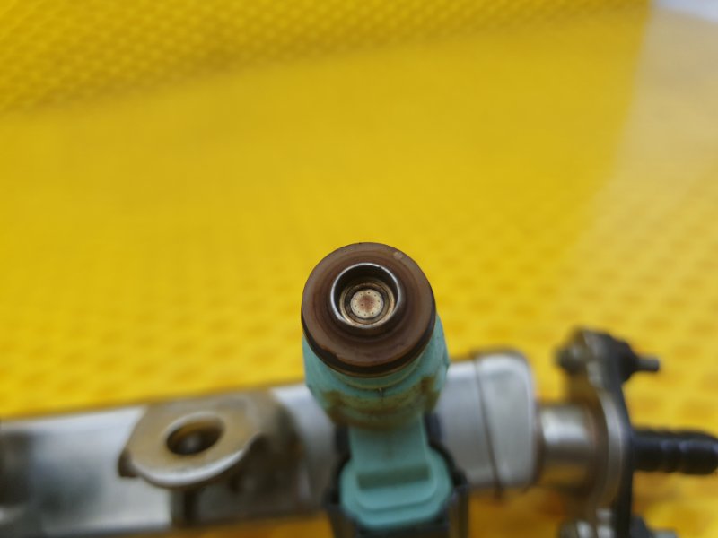 Форсунка топливная KIA HYUNDAI .