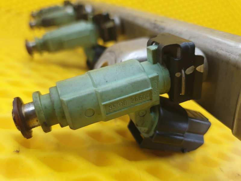 Форсунка топливная KIA HYUNDAI .