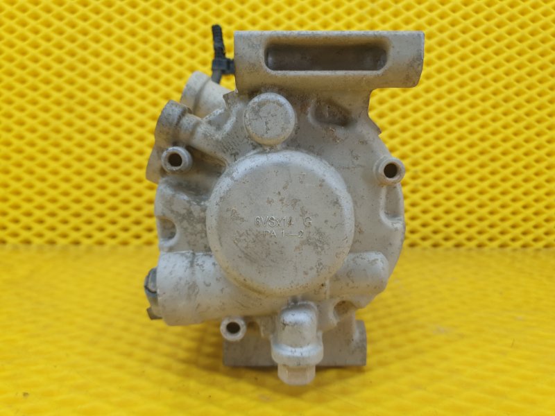 Компрессор кондиционера Kia .