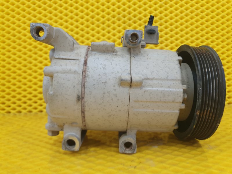 Компрессор кондиционера Kia .