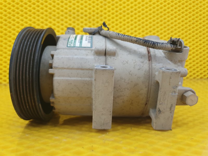 Компрессор кондиционера Kia .