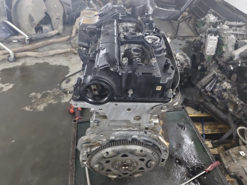 Двигатель (на запчасти) BMW 3 2012