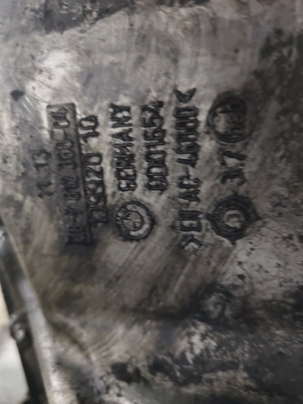 Двигатель (на запчасти) BMW 3-series E90