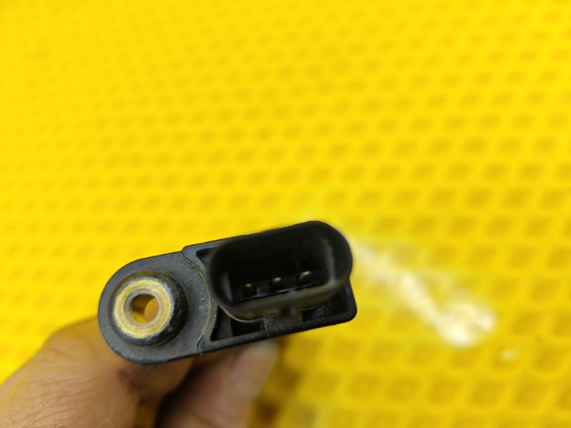 Датчик коленвала BMW 1-series F20