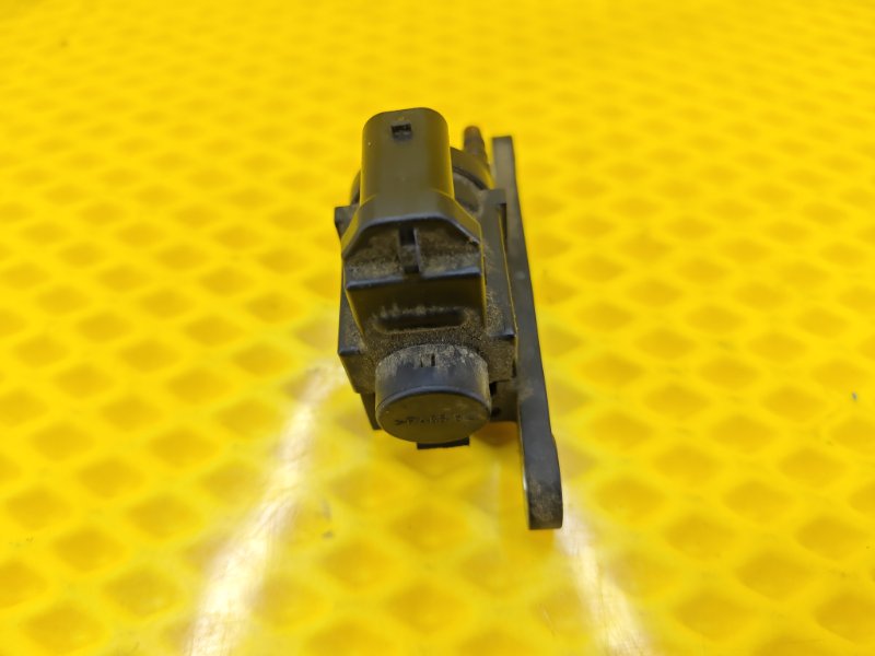 Клапан электромагнитный BMW 1-series F20