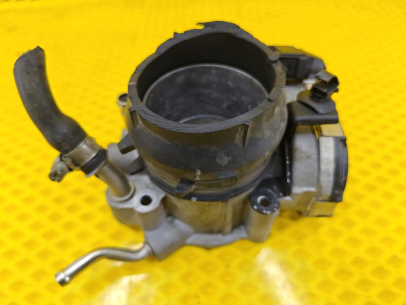 Заслонка дроссельная Hyundai Solaris RB