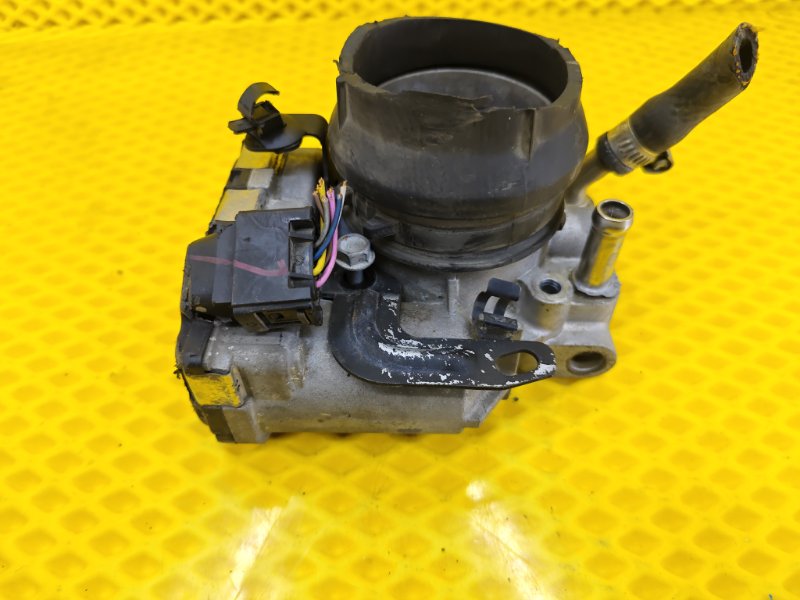 Заслонка дроссельная Hyundai Solaris RB