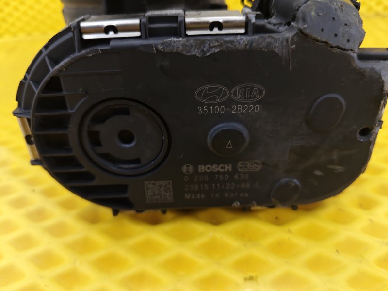 Заслонка дроссельная Hyundai Solaris RB