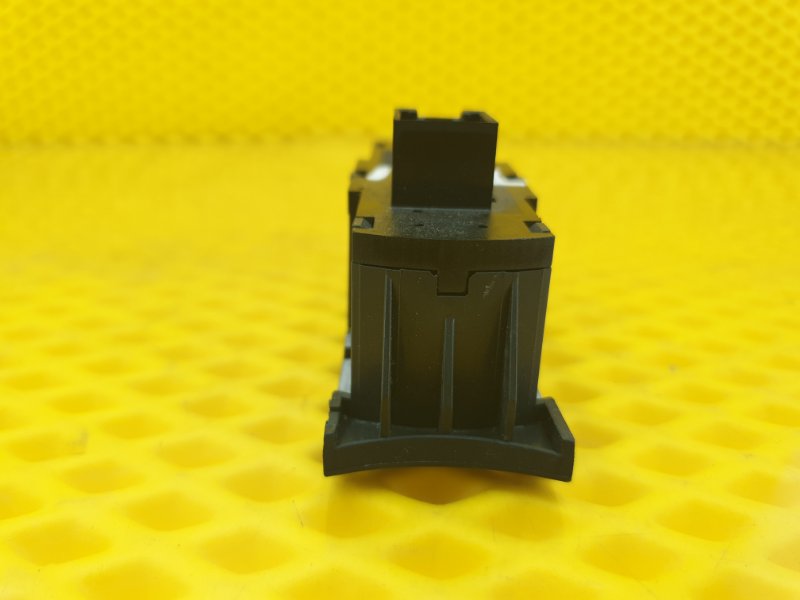 Блок кнопок Volkswagen Touareg 2003 7L6